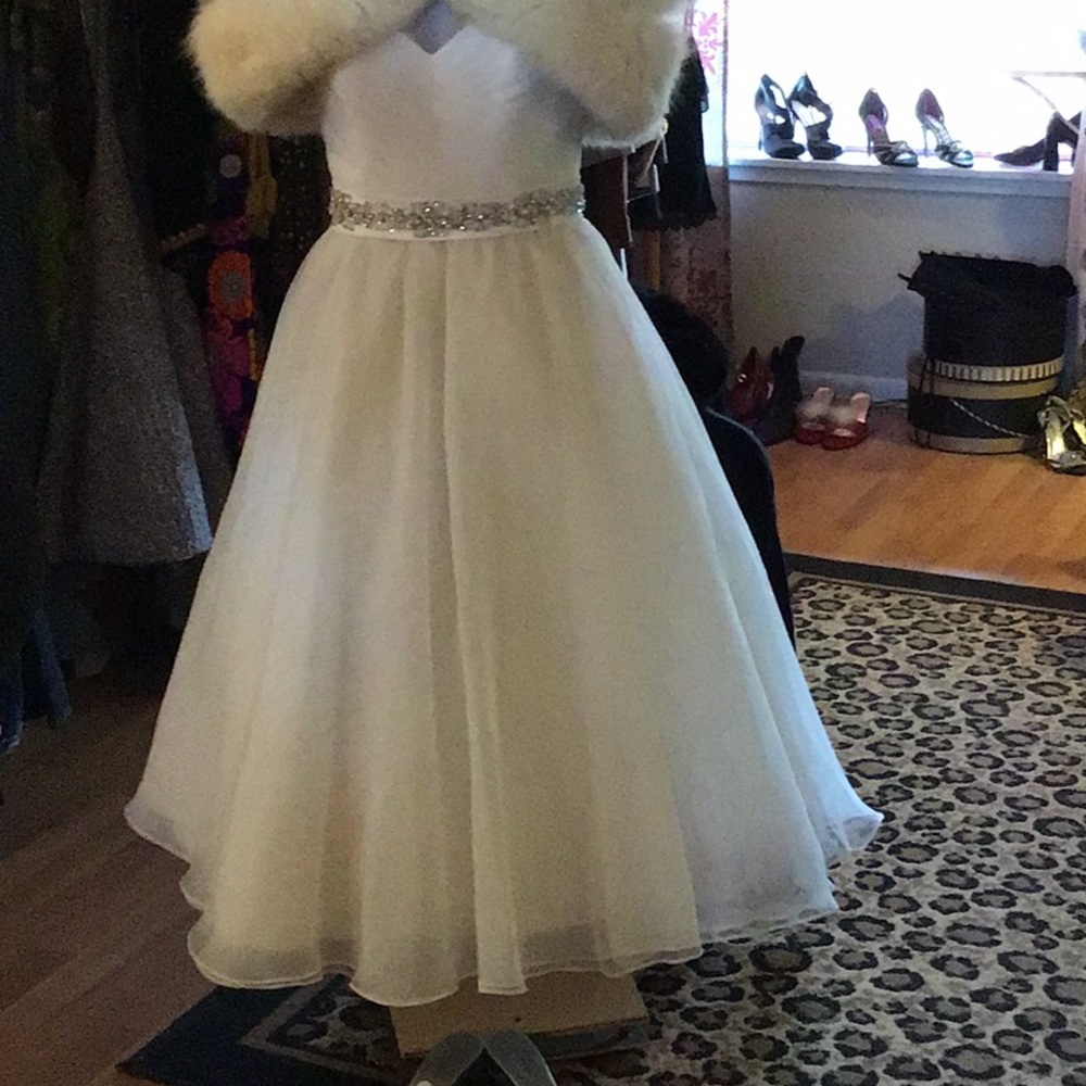 Tea length wedding or prom dress